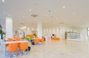 トヨタ東京カローラ株式会社 江東店