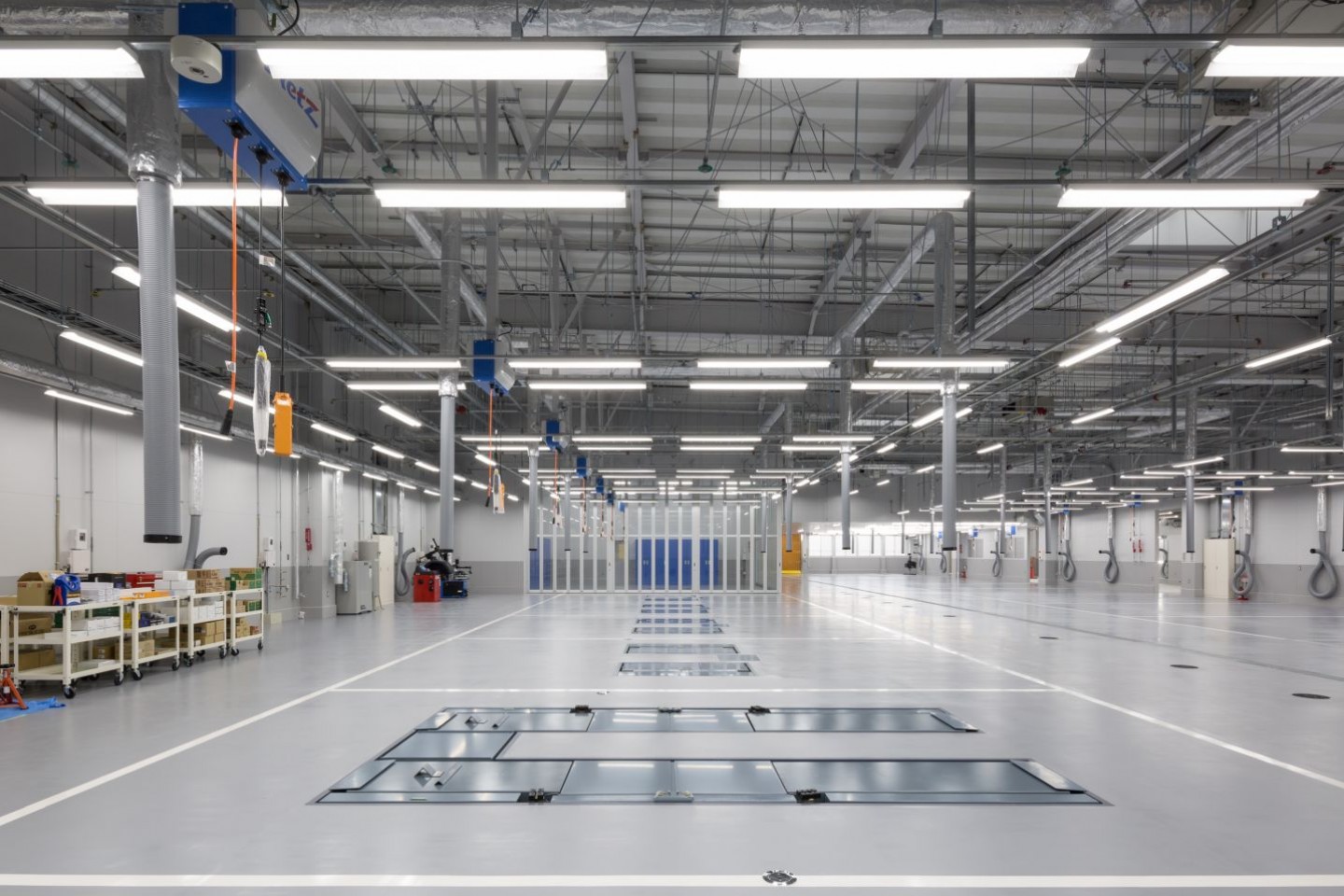 ネッツトヨタ東埼玉株式会社 白岡物流センター