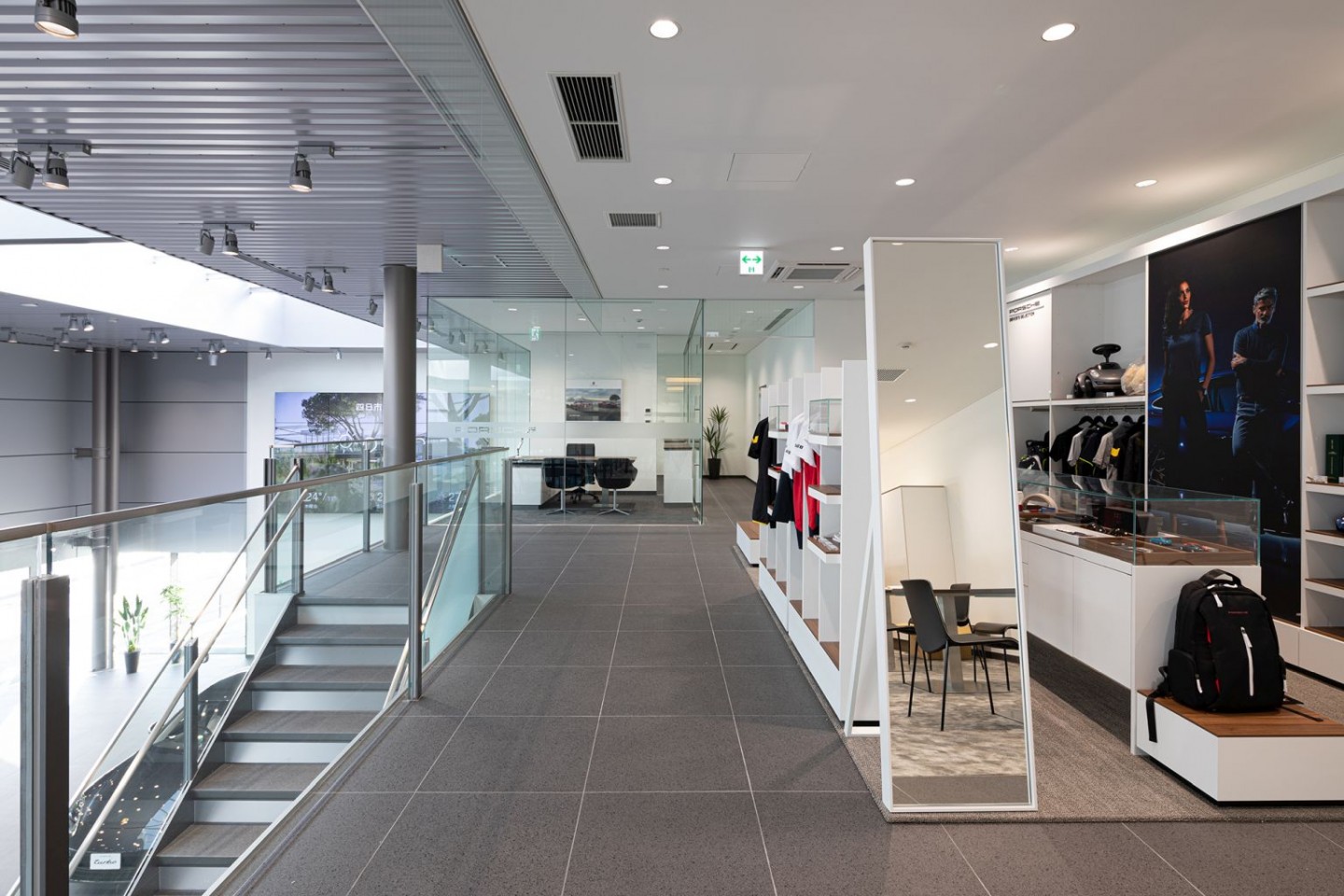 Porsche Center Yokkaichi