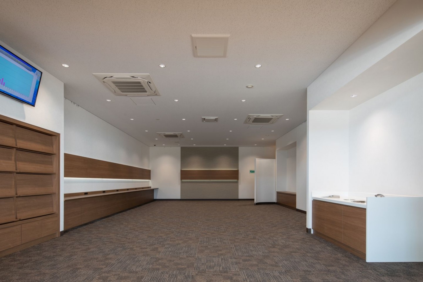 愛知トヨタ自動車株式会社 猿投店