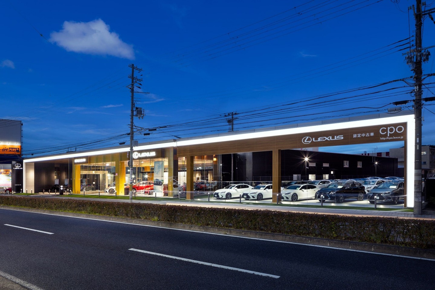 和歌山トヨタ自動車株式会社 レクサス紀三井寺整備工場増築・CPO整備工事