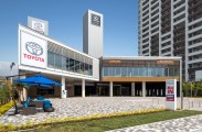 トヨタモビリティ東京株式会社 有明店/レクサス 有明